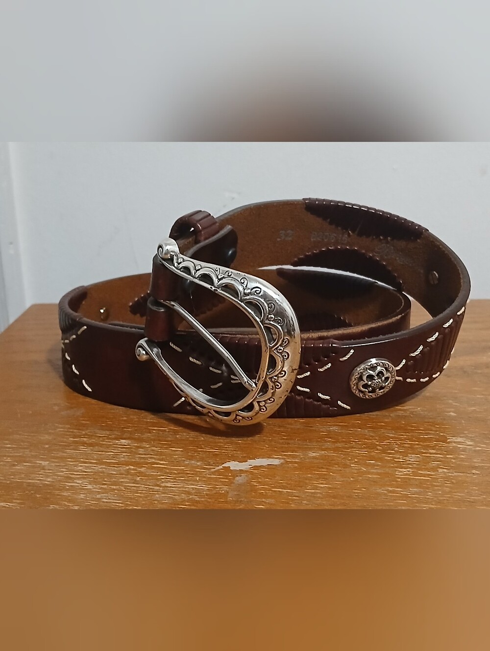 Brighton Women’s Brown Leather Western Belt Size 32 Silver Tone Buckle Hardware